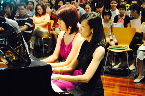 Piano-Teacher-Singapore-Piano-Performances-1