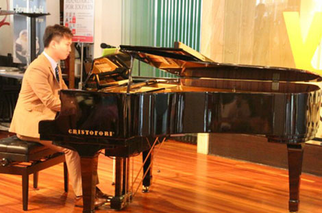 Piano-Teacher-Singapore-Piano-Performances-2