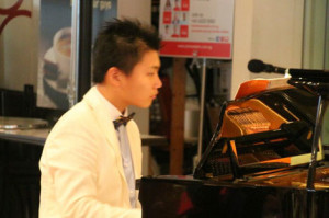 Piano-Teacher-Singapore-Piano-Performances